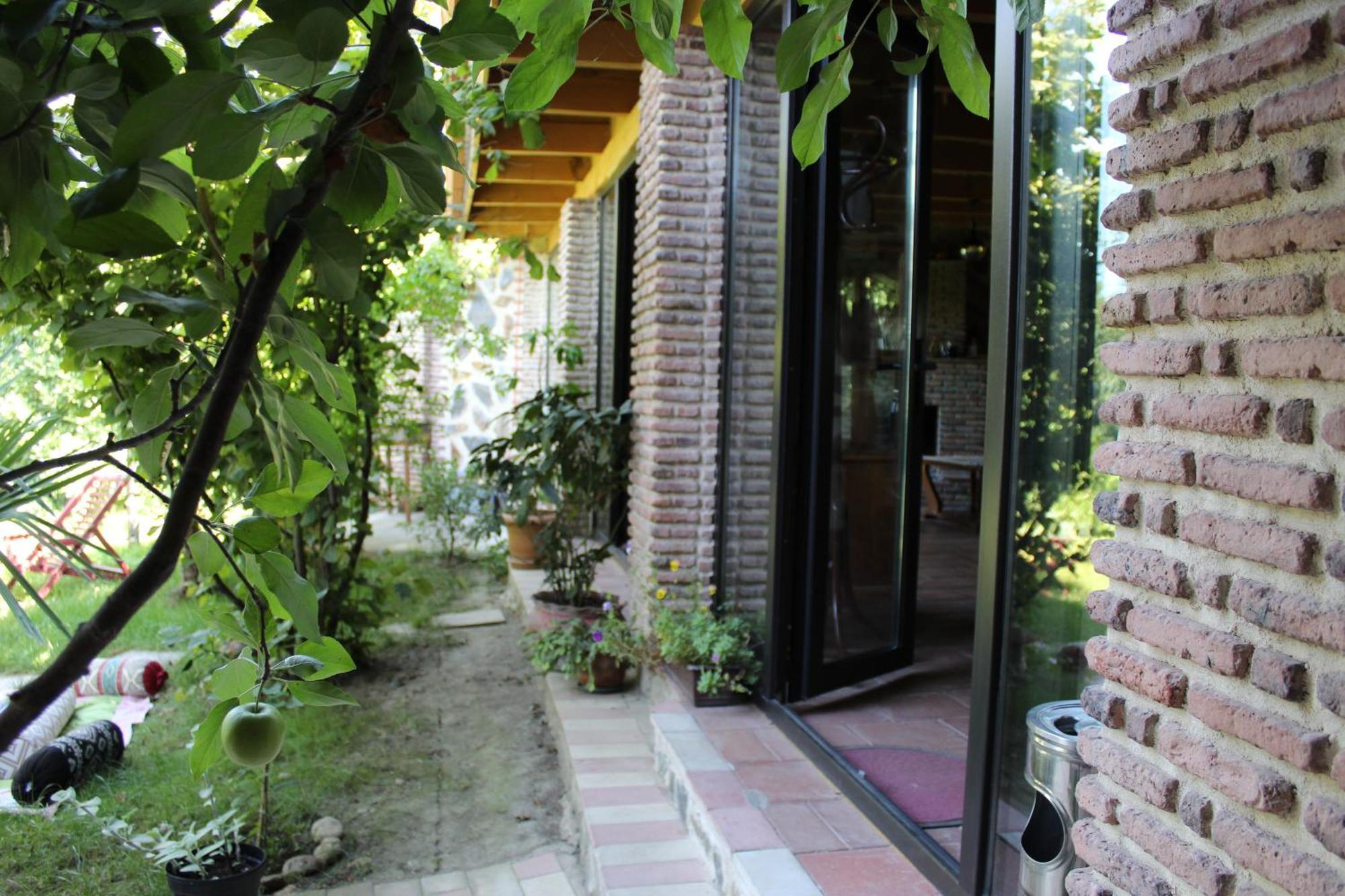 Guest House Poligloti 泰拉维 外观 照片